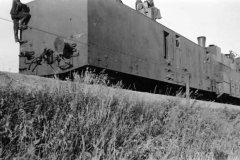 German_armored_train_2