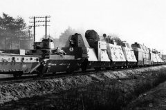 Panzerzug_61_BP42_German_armored_train