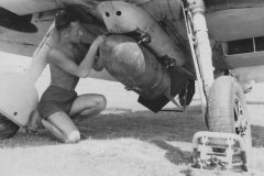 Bf109E_5.JG_27_SC_250_KG_Bomb_Balkans_1941_photo