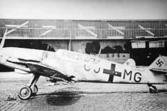 Bf109V52_G-12_GJ-MG_