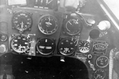 Bf109_E_6_JG_53_cockpit_40