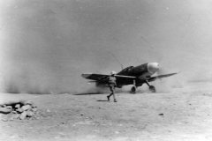 Bf109_F_5.JG_27_on_start_Martuba_Africa_1942_3