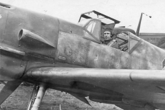 Bf109_open_canopy