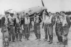Bf_109_German_Pilots_of_Jagdgeschwader_53_Pik_As