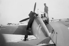 Bf_109_in_Wiener_Neustadter_Flugzeugwerke_factory_15