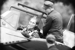 Klaus_Mietusch_in_cockpit_of_Me_109