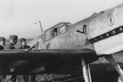 Me_109_e_5_JG_27_uffz_hans_niederrhofer_bitolj_april_1941