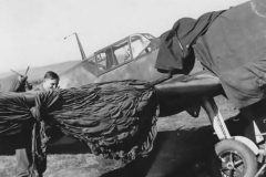 Me_109_e_5_JG_27_uffz_hans_niederrhofer_bitolj_april_1941_5