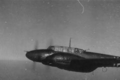 Messerschmitt_Bf_110_in_flight