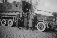 Bussing_NAG_with_flak