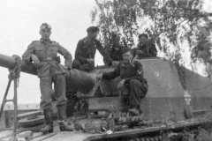 Dicker_Max_of_the_Schwere_Panzerjager-Abteilung_521