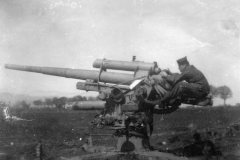 Captured_German_Flak_88_Marseille_France