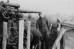 Flak_88_anti_aircraft_gun_15