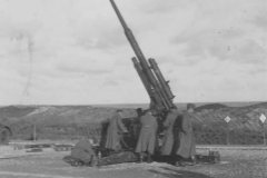 Flak_88_anti_aircraft_gun_9