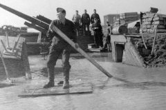 Flak_88_mm_Geschutz_Stellung_1942