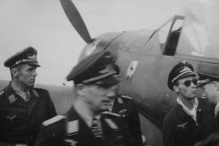Focke_Wulf_Fw_190_I_JG_51_pilots