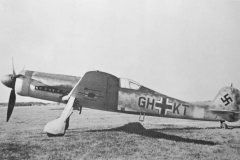 Focke_Wulf_Fw_190_V30_U1_GH-KT