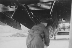 He111_2.KGr_100_in_Vannes_France_1941_bomb_bay