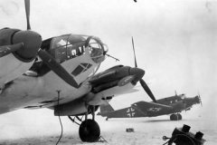 Heinkel_He111_winter_1940