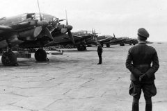 Heinkel_He_111_bombers