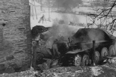 Burning_Hetzer_tank_destroyer