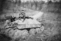 Captured_Jagdpanzer_38t_Hetzer_1945