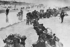 British_Troops_On_Normandy_Beach_D-Day_1944
