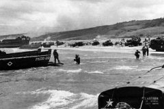 D-Day_Omaha_Beach_June_6_Normandy_1944