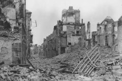 Destruction_in_Vire_Normandy_France_1944