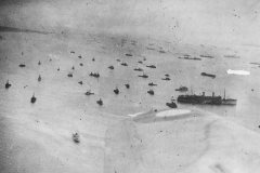 Fleet_Massed_off_Isle_of_Wight_for_D-Day_Invasion_of_France_1944