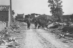 French_Refugees_Return_after_Liberation_Normandy_1944