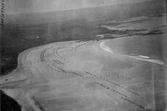 German_Beach_Defenses_Set_up_along_Cherbourg_Peninsula_1944_Normandy