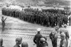German_POWs_Normandy_D-Day_15_June_1944