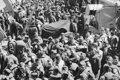 US_Army_reinforcements_crossing_English_Channel_to_Normandy
