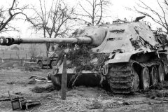 Jagdpanther_late_production_model_1945