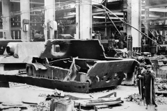 Jagdtiger_hit_by_bomb