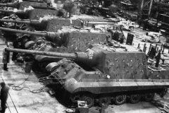 Jagdtigers_assembly