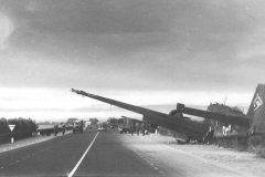 Junkers_Ju_52_Rotterdam_May_1940