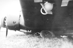 Junkers_Ju_52_damaged