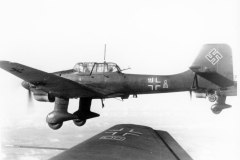 Ju87B_A5-AK
