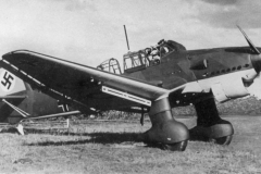 Ju_87B-1