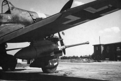 Junkers_Ju87G_Stuka_1945_3
