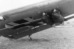 Junkers_Ju87_50_kg_bombs
