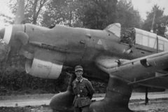 Junkers_Ju87_B_german_dive_bomber