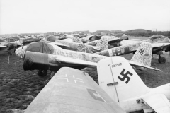 Ju88_night_fighters_parked_at_Grove_airfield_Denmark
