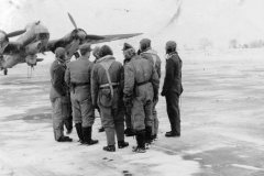 Luftwaffe_pilots_and_Ju88