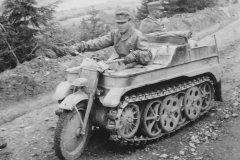 NSU_Kettenkrad_4