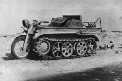 SdKfz_2_abandoned_by_Germans_in_Africa