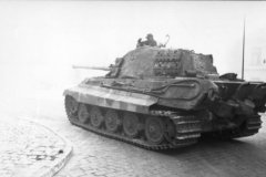 King_Tiger_Budapest_1