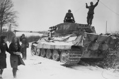 Tiger-2-tank-number-312-and-82nd-Airborne-Division-troops-Corenne-Belgium-Bulge-1945